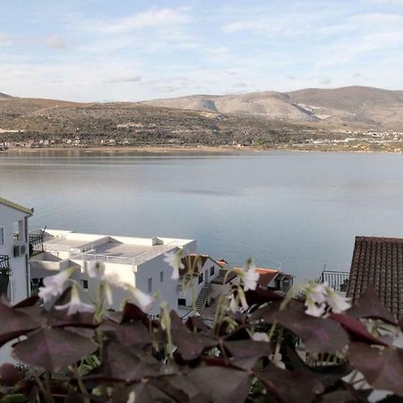 Apartments Maja - Sea View Trogir Exterior foto