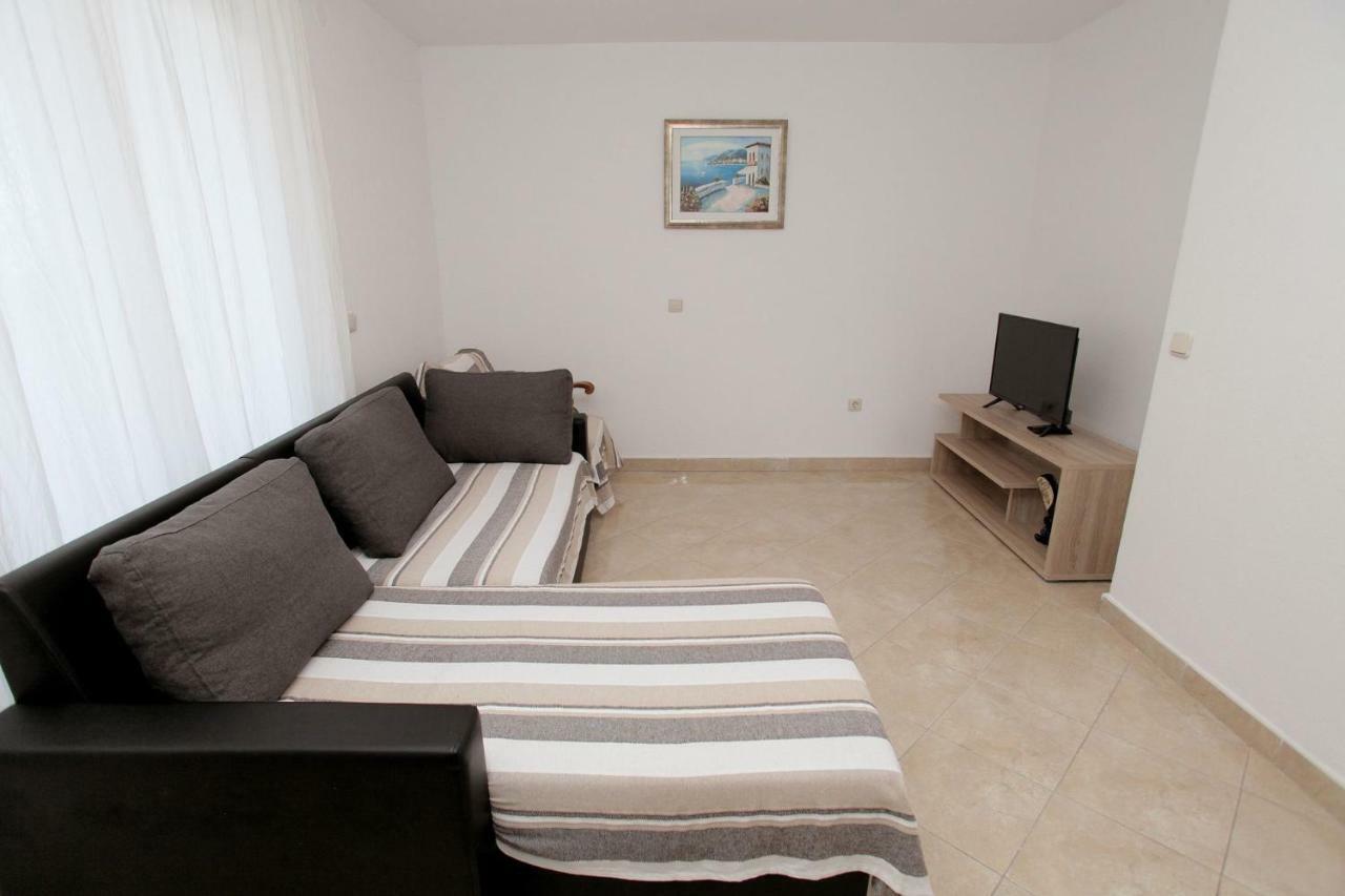 Apartments Maja - Sea View Trogir Exterior foto