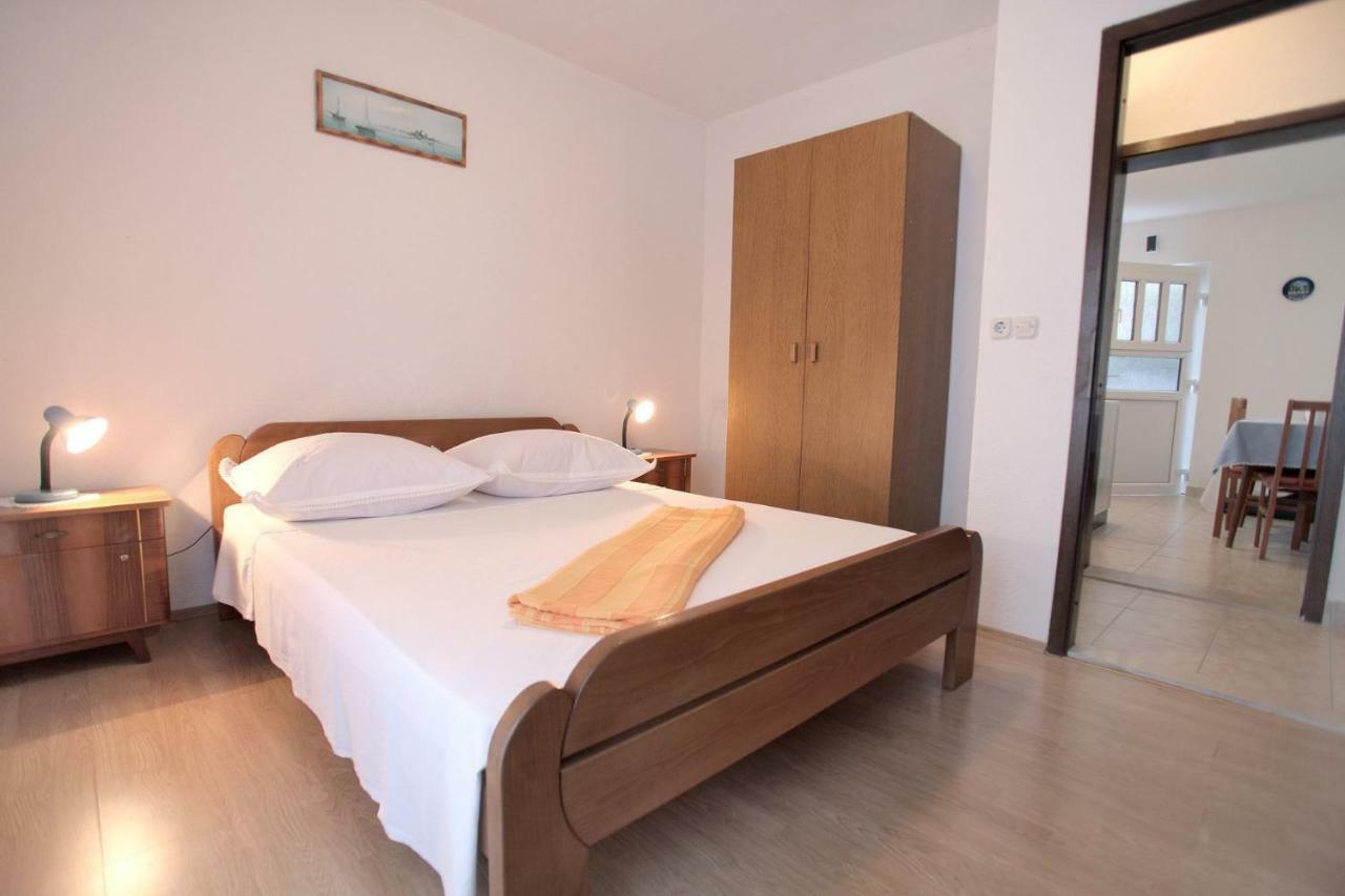 Apartments Maja - Sea View Trogir Exterior foto