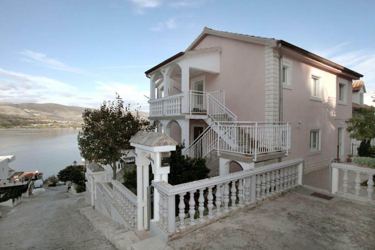 Apartments Maja - Sea View Trogir Exterior foto
